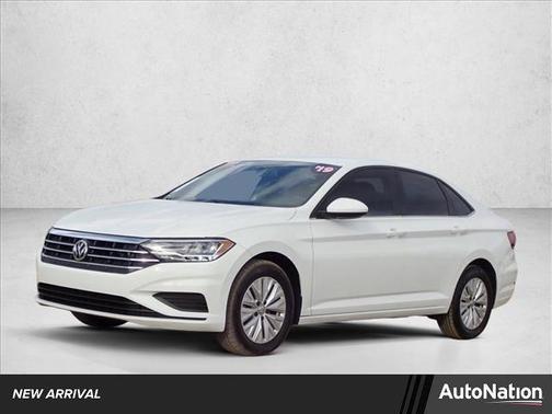 Pure White 2019 Volkswagen Jetta 1.4T S