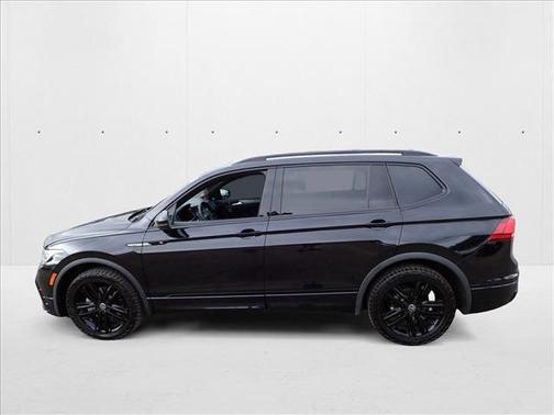2022 Volkswagen Tiguan 2.0T SE R-Line Black 4MOTION