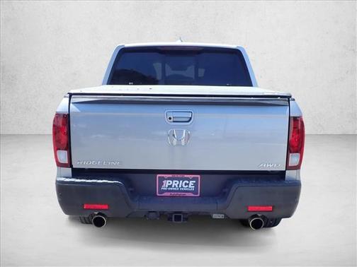 Lunar Silver Metallic 2022 Honda Ridgeline RTL-E