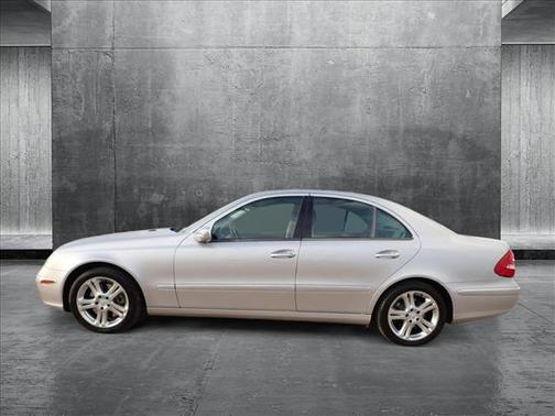 2004 Mercedes-Benz E-Class 4MATIC