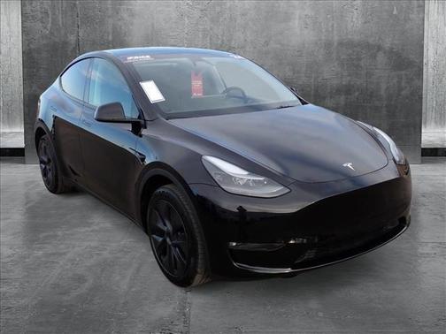 2024 Tesla Model Y Long Range Dual Motor All-Wheel Drive