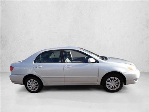 2005 Toyota Corolla LE