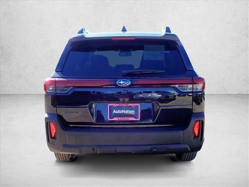 Crystal Black Silica 2026 Subaru Outback Limited