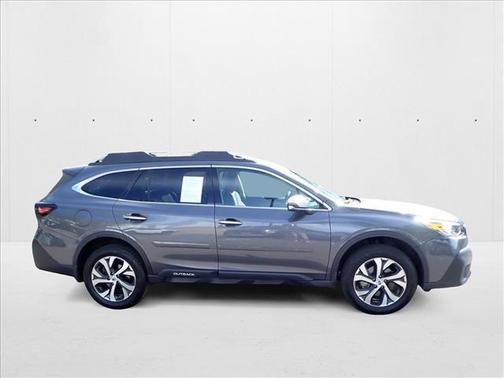 2022 Subaru Outback Touring XT
