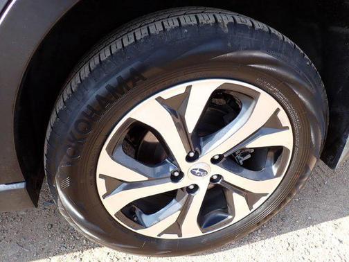 2022 Subaru Outback Touring XT