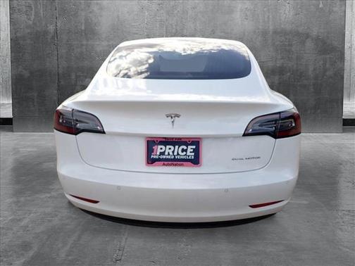 2019 Tesla Model 3 Long Range