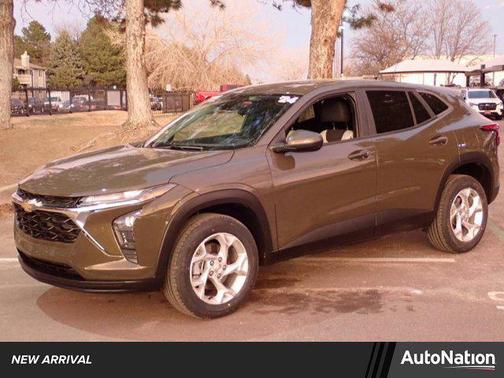 Harvest Bronze Metallic 2024 Chevrolet Trax LS