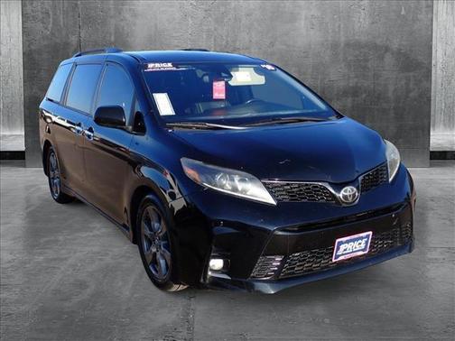 2018 Toyota Sienna SE