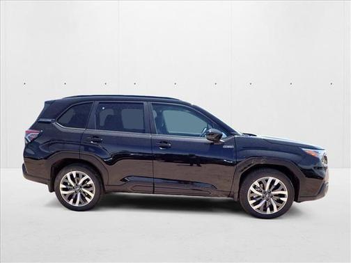 2025 Subaru Forester Hybrid Touring