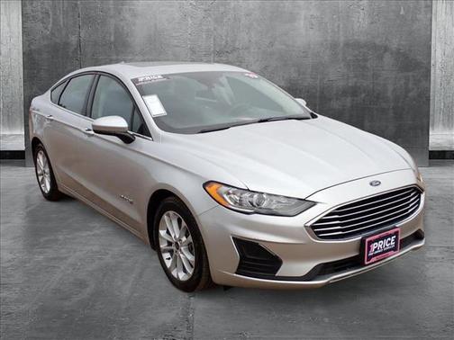 2019 Ford Fusion Hybrid SE