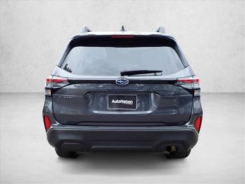 Magnetite Gray Metallic 2025 Subaru Forester Premium
