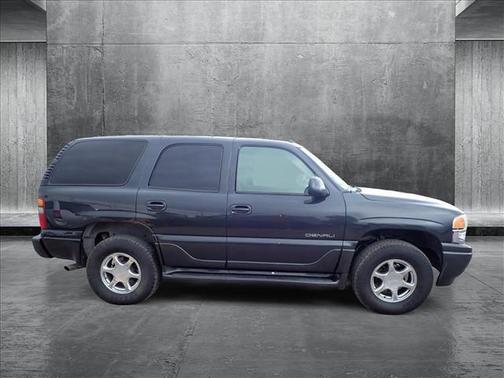 2003 GMC Yukon Denali