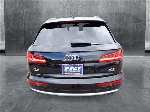 2018 Audi Q5 2.0T Premium Plus