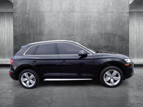 2018 Audi Q5 2.0T Premium Plus