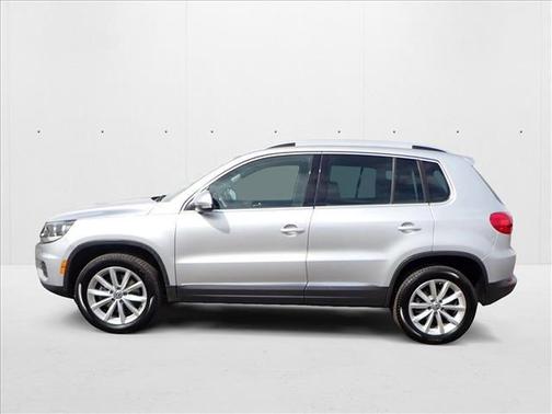 2017 Volkswagen Tiguan 2.0T Wolfsburg Edition