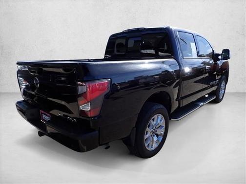 2020 Nissan Titan SL
