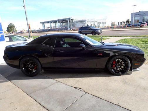 2011 Dodge Challenger SRT8