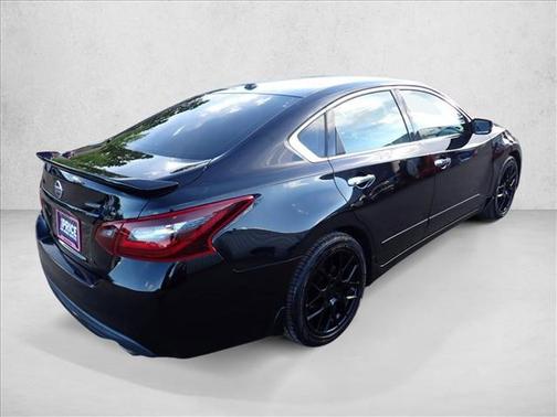 Super Black 2018 Nissan Altima 2.5 SR