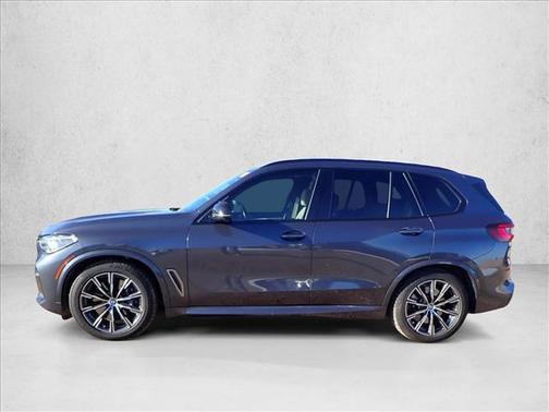 2021 BMW X5 M50i