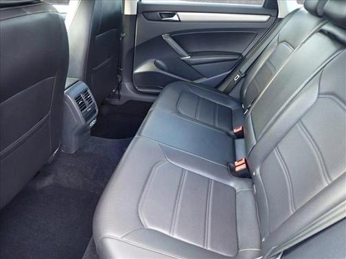 2020 Volkswagen Passat 2.0T SE