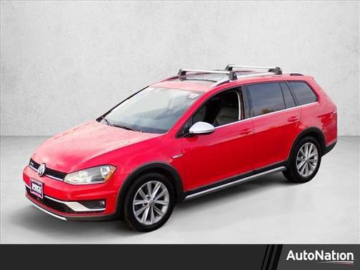 2017 Volkswagen Golf Alltrack TSI S