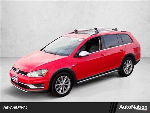 2017 Volkswagen Golf Alltrack TSI S