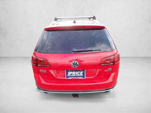 2017 Volkswagen Golf Alltrack TSI S