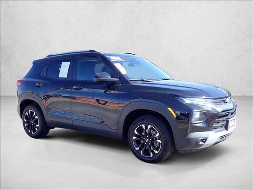 Mosaic Black Metallic 2021 Chevrolet Trailblazer LT