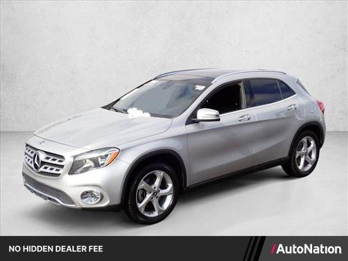 Polar Silver Metallic 2018 Mercedes-Benz GLA 250 4MATIC