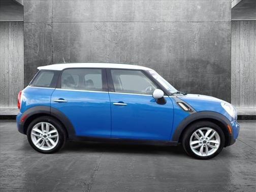 2012 MINI Cooper S Countryman Base