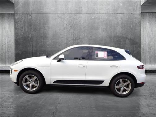 2018 Porsche Macan AWD