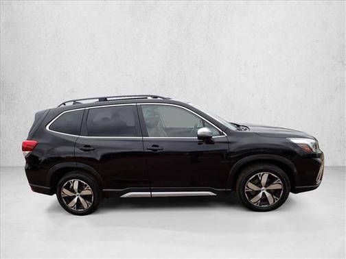 Crystal Black Silica 2021 Subaru Forester Touring