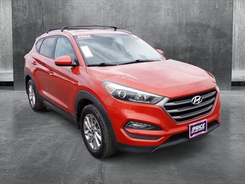 2016 Hyundai TUCSON SE