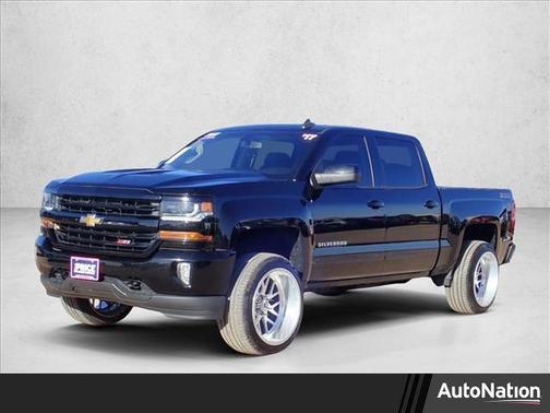 2017 Chevrolet Silverado 1500 2LT