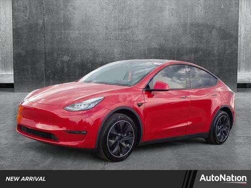 2022 Tesla Model Y Long Range Dual Motor All-Wheel Drive