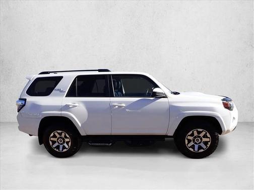 2022 Toyota 4Runner TRD Off Road