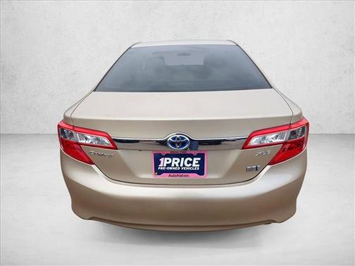 2012 Toyota Camry Hybrid XLE