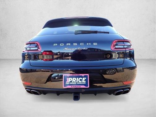 2017 Porsche Macan Turbo