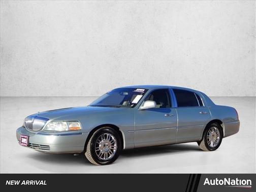 2007 Lincoln Town Car Signature