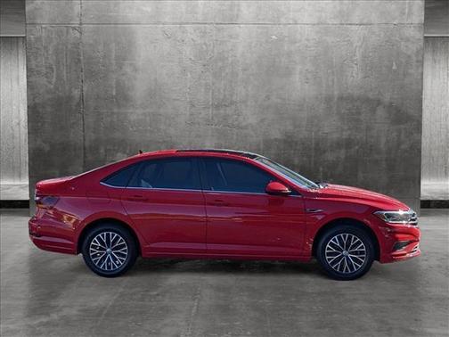 Photo 5 of 24 of 2019 Volkswagen Jetta 1.4T SEL