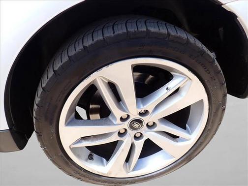 Fuji White 2013 Land Rover Range Rover Sport HSE