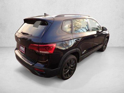 Deep Black Pearl 2023 Volkswagen Taos 1.5T S