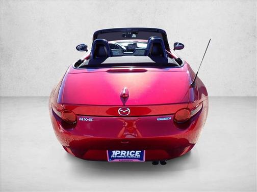2022 Mazda MX-5 Miata Grand Touring