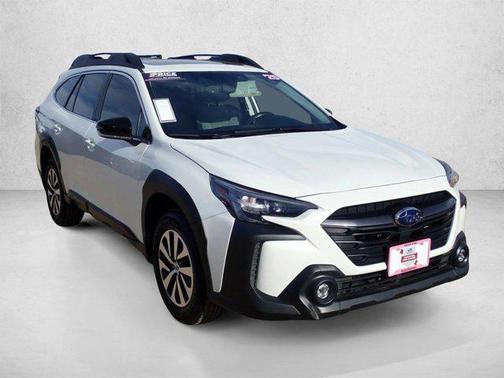 Crystal White Pearl 2025 Subaru Outback Premium