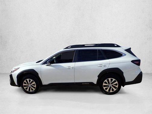 Crystal White Pearl 2025 Subaru Outback Premium