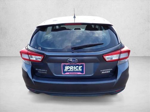 2017 Subaru Impreza 2.0i