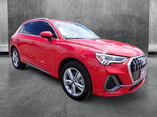 2021 Audi Q3 45 S line Premium Plus