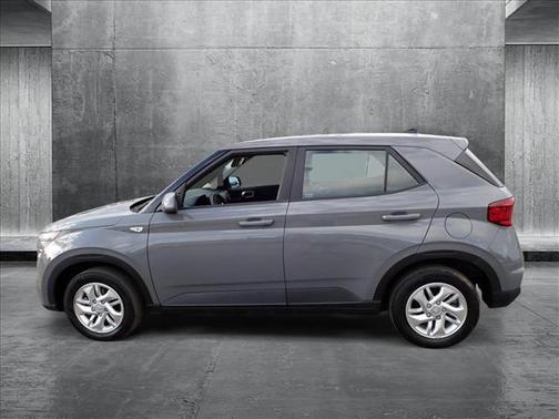 2022 Hyundai VENUE SE