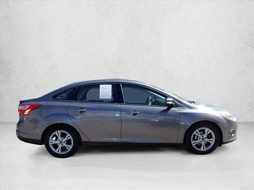 Sterling Grey Metallic 2013 Ford Focus SE