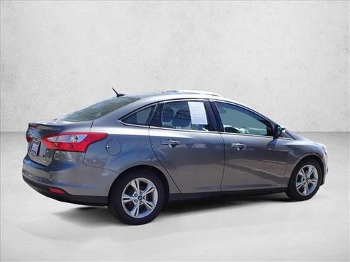 Sterling Grey Metallic 2013 Ford Focus SE